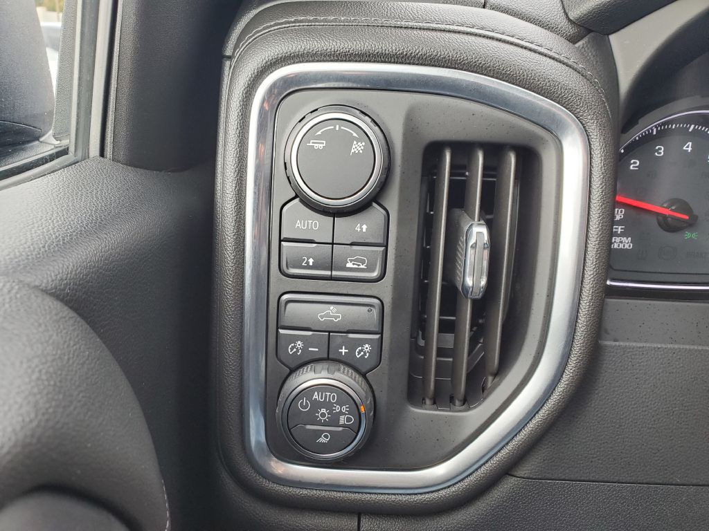 2019 Chevrolet Silverado 1500 Image 16