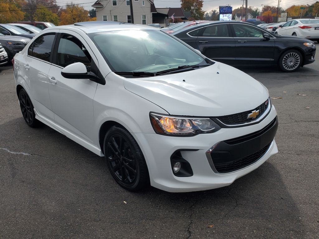 2018 Chevrolet Sonic Image 5