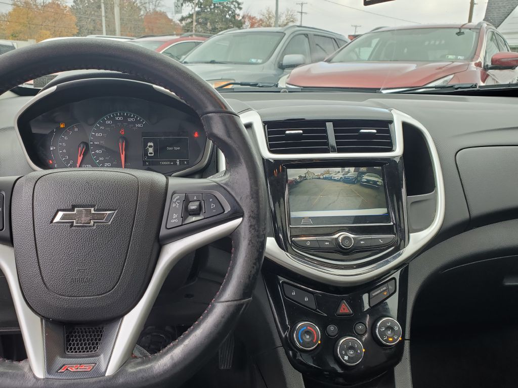 2018 Chevrolet Sonic Image 13