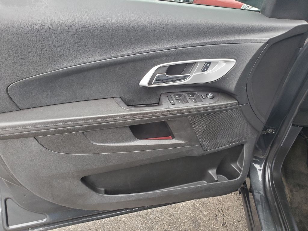 2017 Chevrolet Equinox Image 9