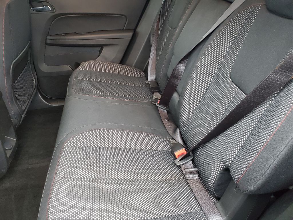 2017 Chevrolet Equinox Image 11