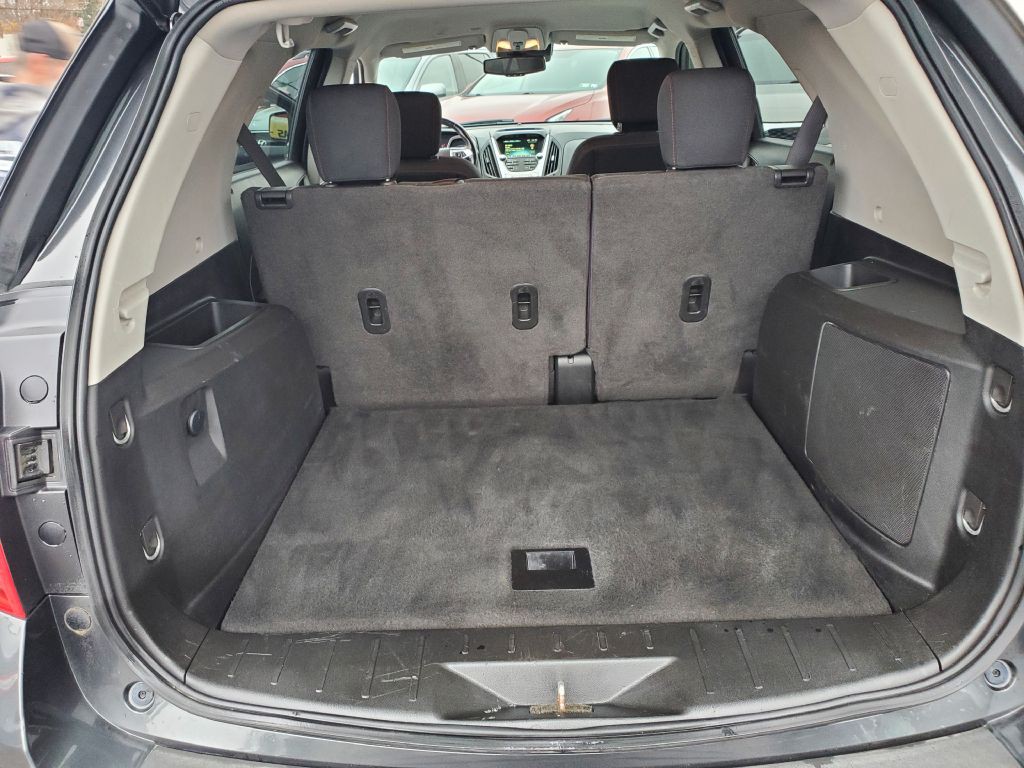 2017 Chevrolet Equinox Image 12