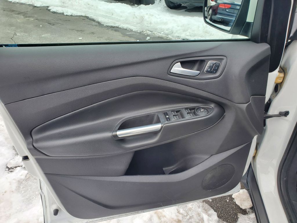 2014 Ford Escape Image 9