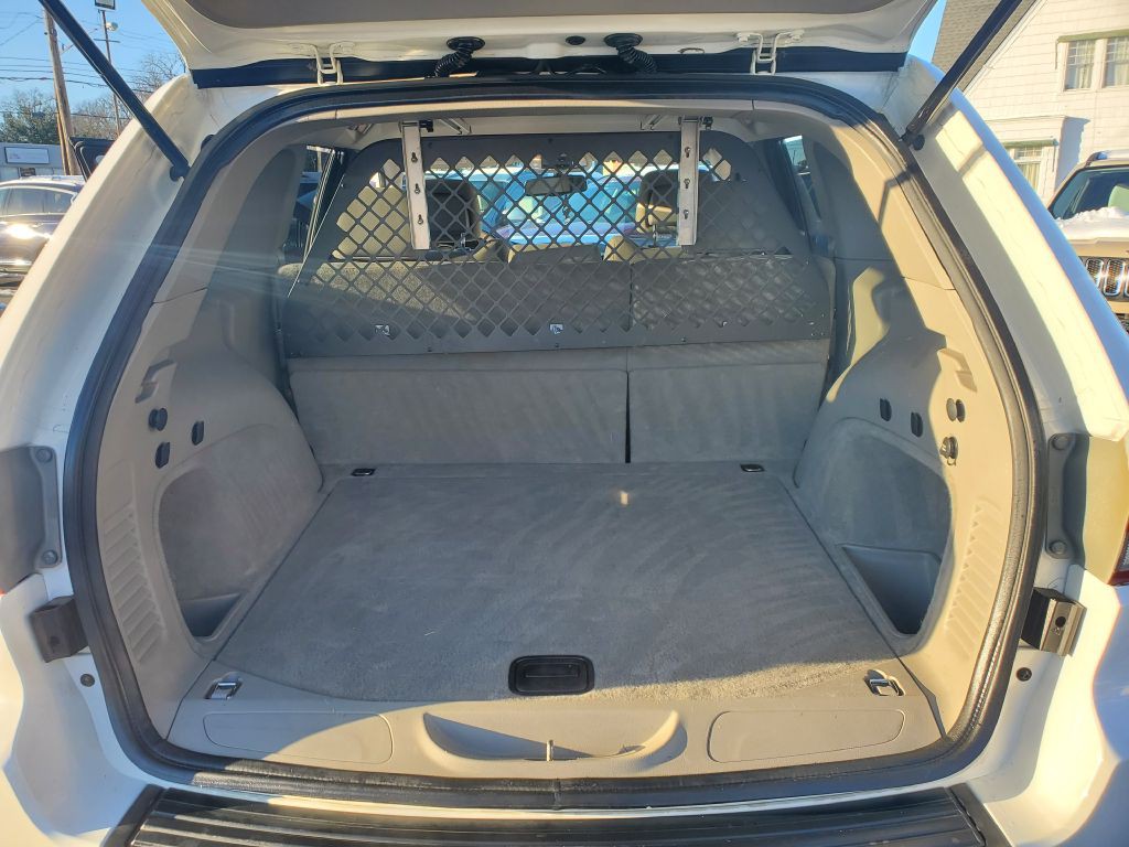 2011 Jeep Grand Cherokee Image 11