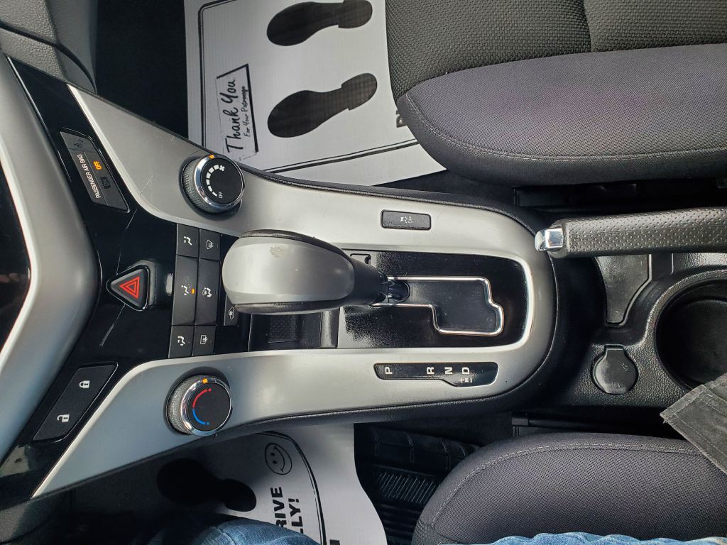 2014 Chevrolet Cruze Image 14