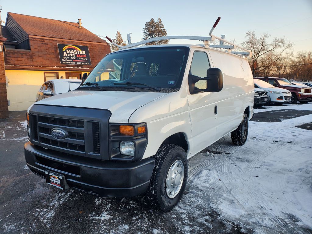 2013 Ford Econoline Image 1
