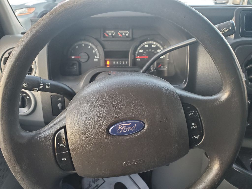 2013 Ford Econoline Image 14