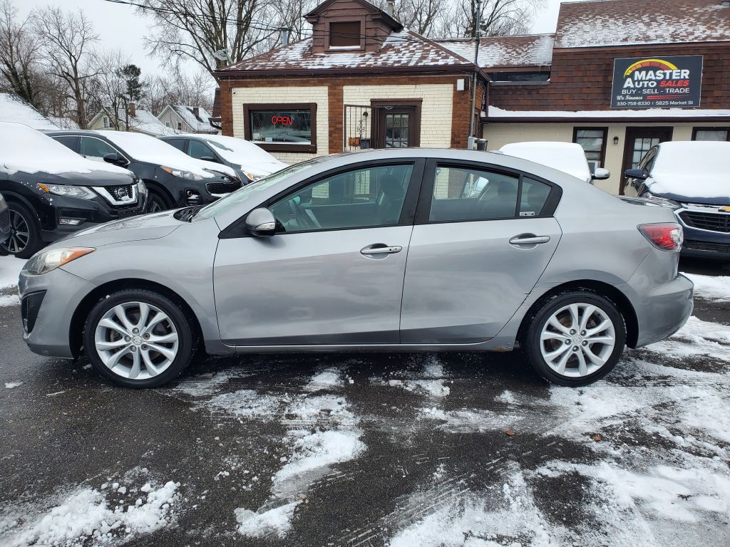 2010 Mazda Mazda3 Image 2