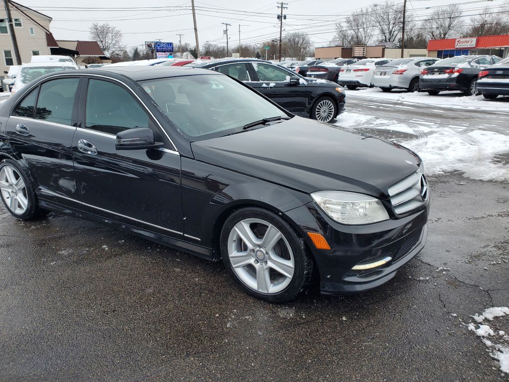 2011 Mercedes-Benz C-Class Image 7