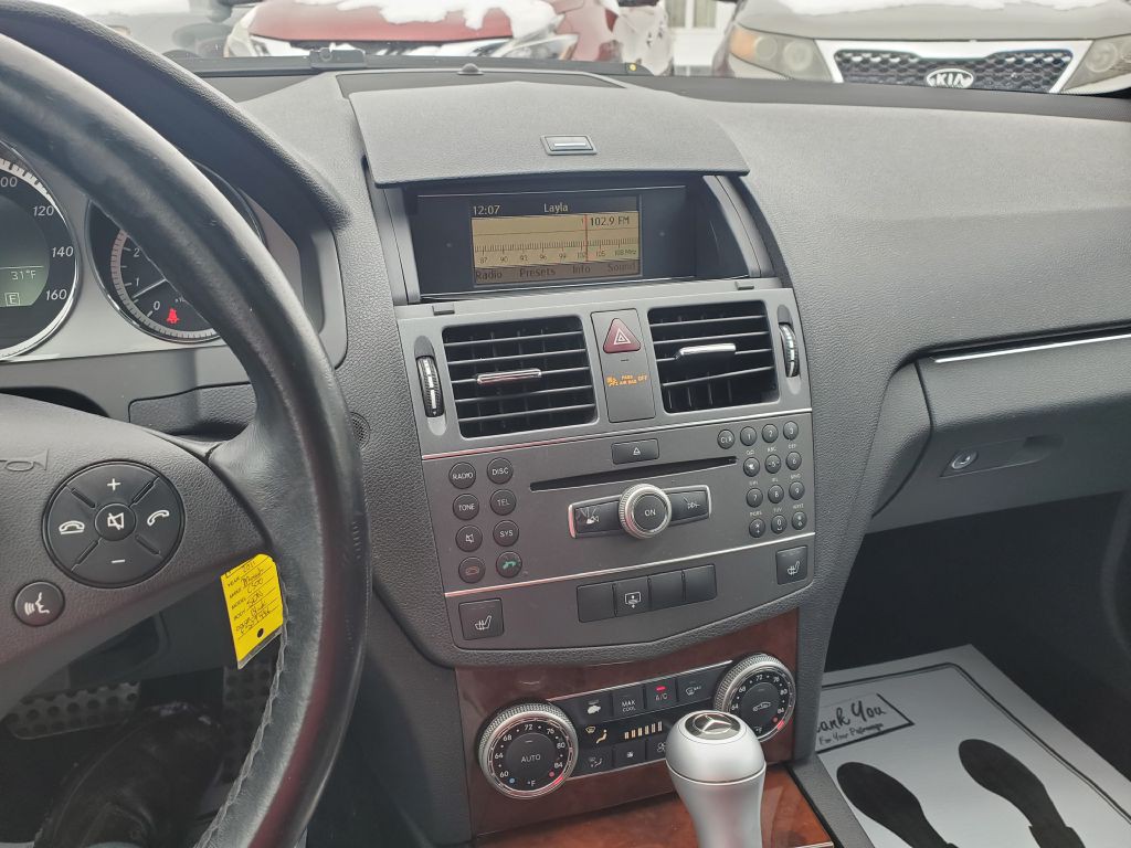 2011 Mercedes-Benz C-Class Image 13