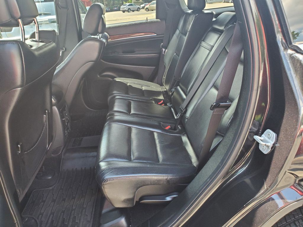2013 Jeep Grand Cherokee Image 12