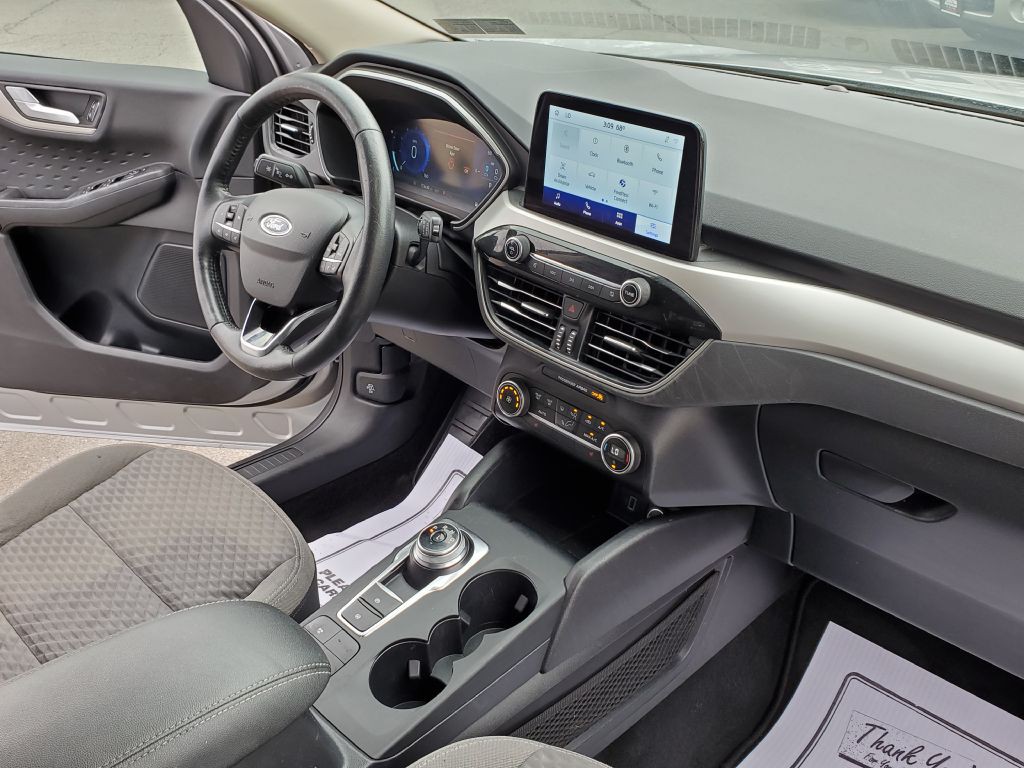 2020 Ford Escape Image 12