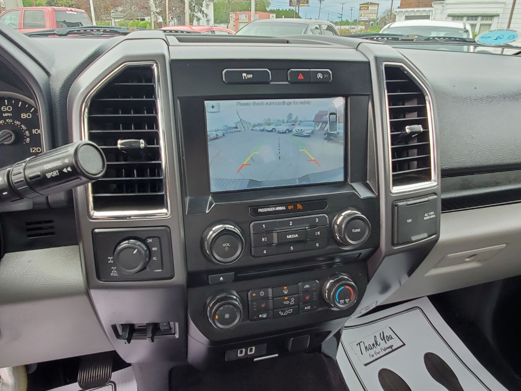 2016 Ford F-150 Image 18