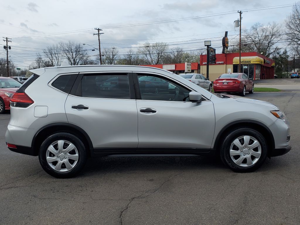 2017 Nissan Rogue Image 6