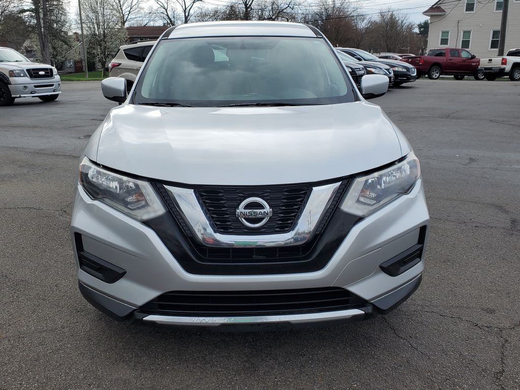 2017 Nissan Rogue Image 8