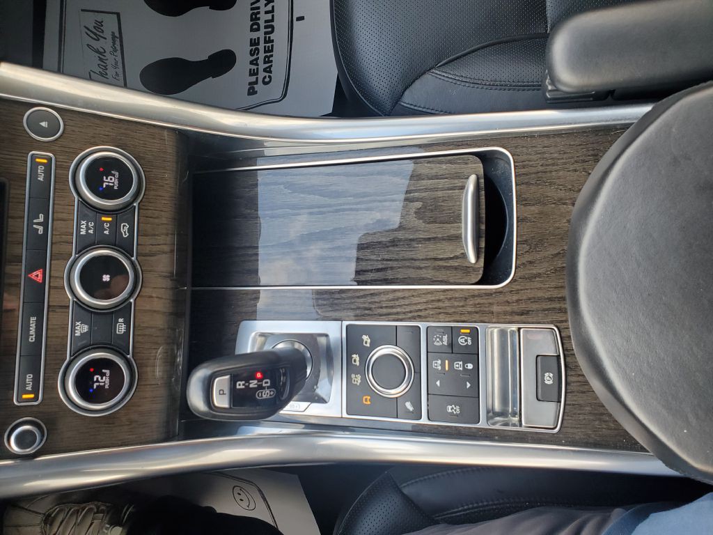 2016 Land Rover Range Rover Sport Image 16