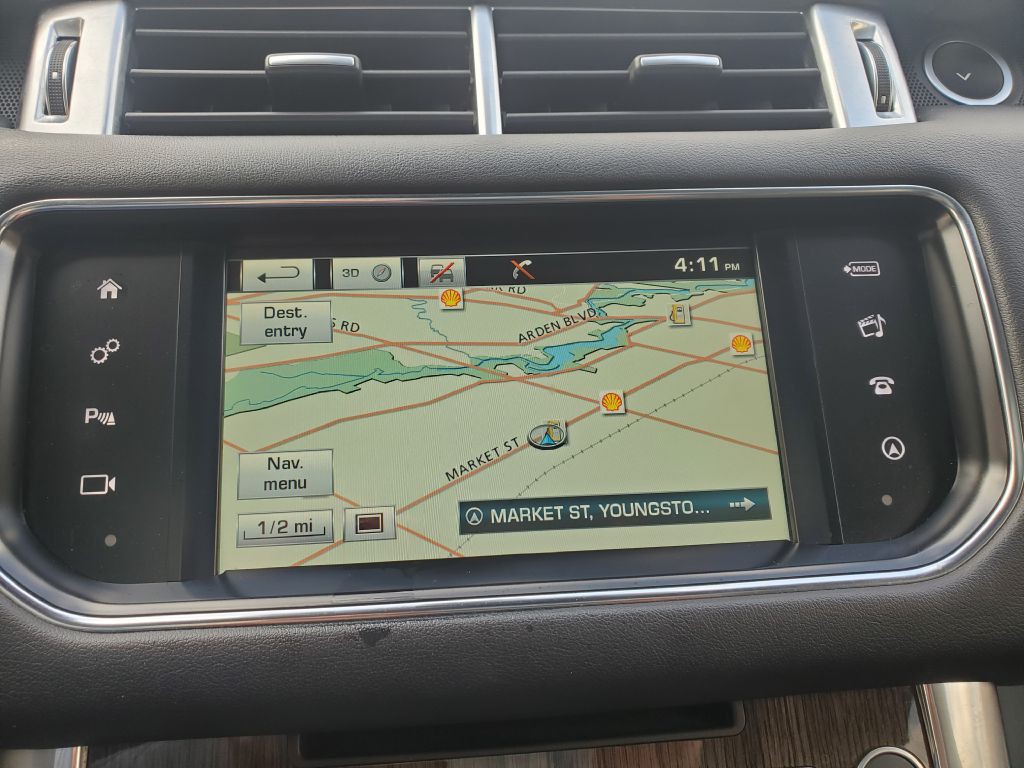 2016 Land Rover Range Rover Sport Image 18