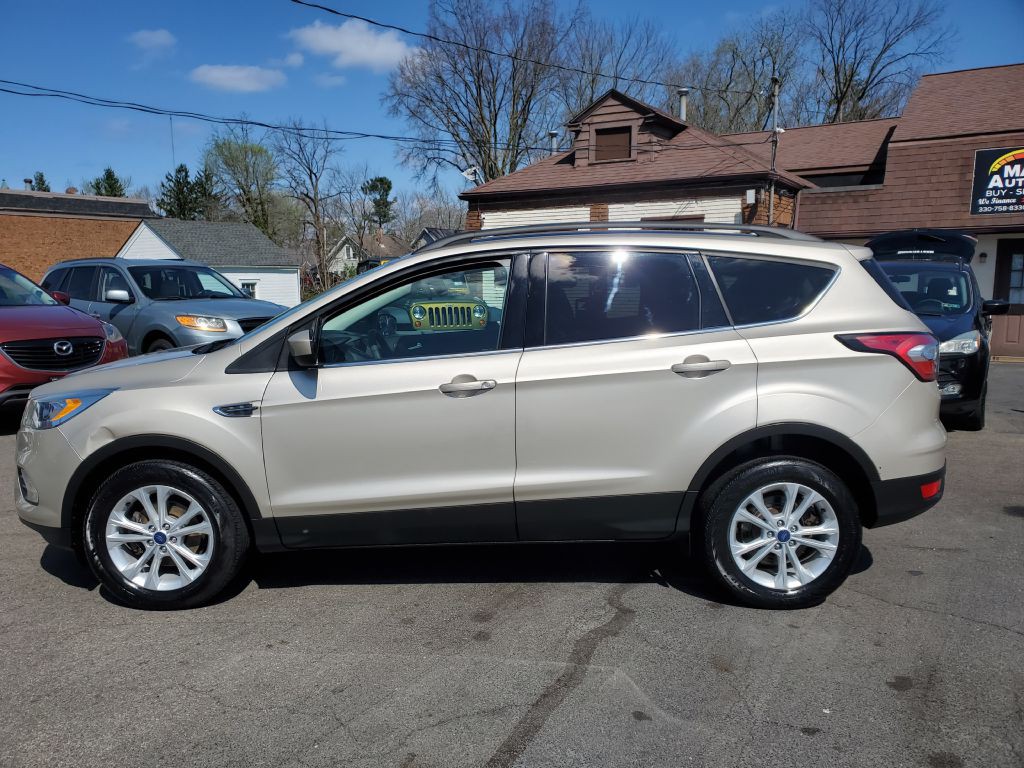 2017 Ford Escape Image 2