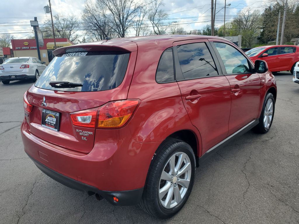 2015 Mitsubishi Outlander Image 5