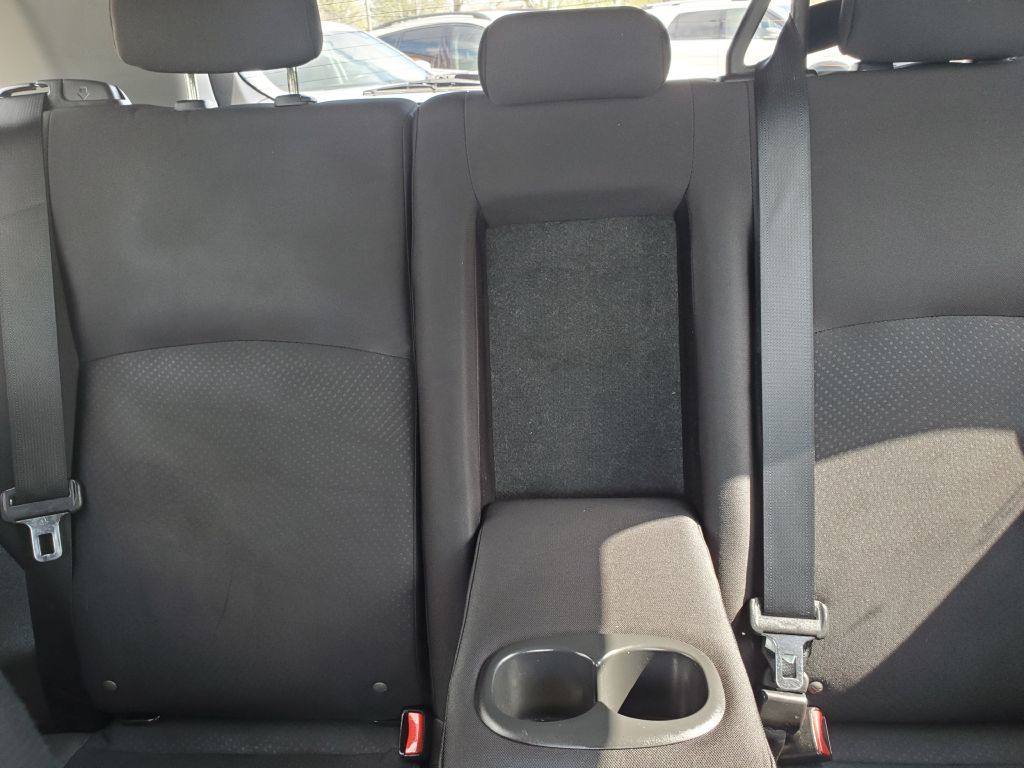 2015 Mitsubishi Outlander Image 17