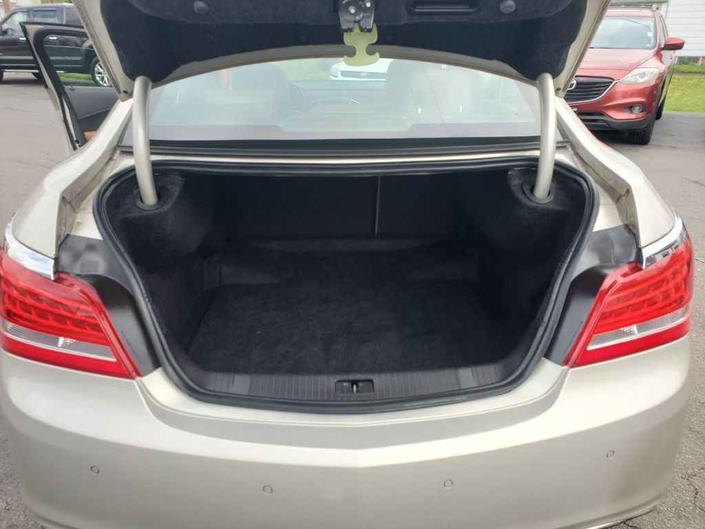 2015 Buick Lacrosse Image 12