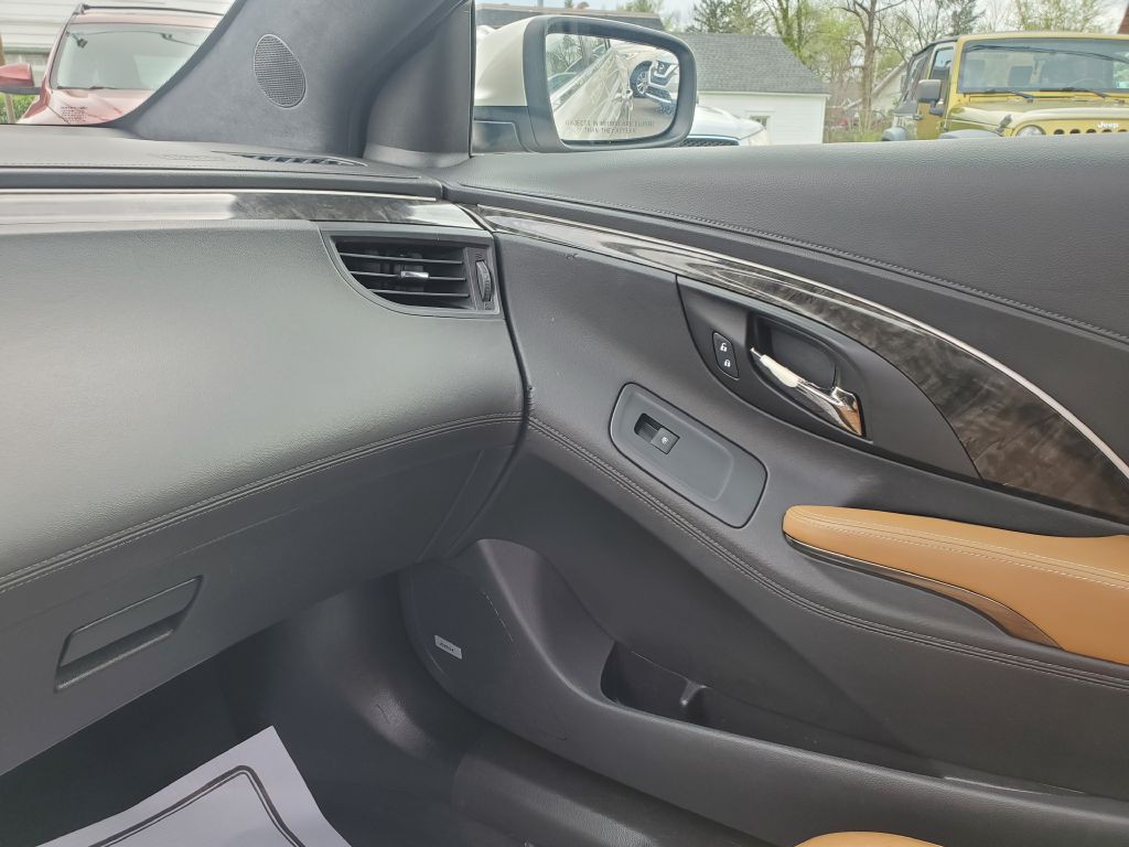 2015 Buick Lacrosse Image 15