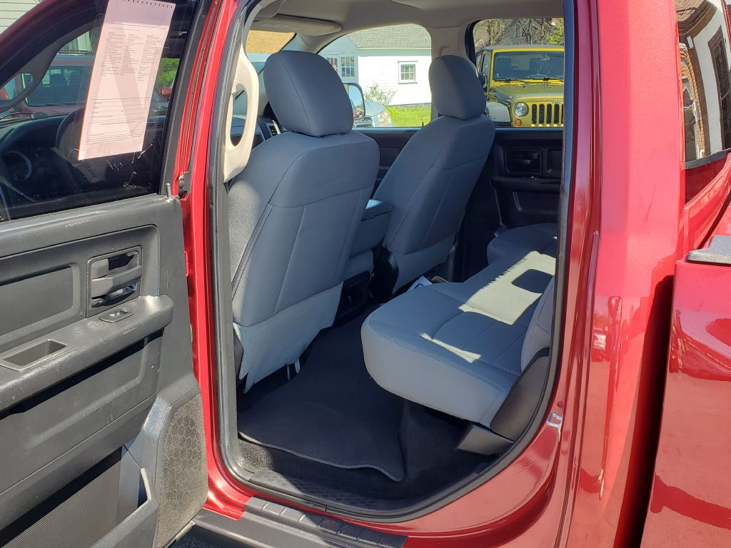 2014 RAM 1500 Image 11