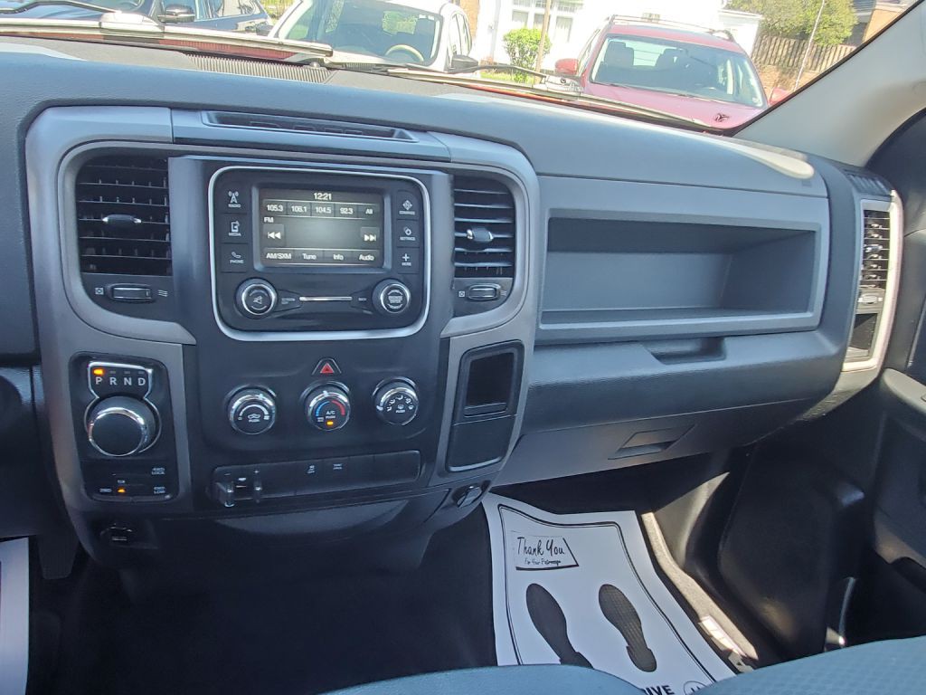 2014 RAM 1500 Image 15