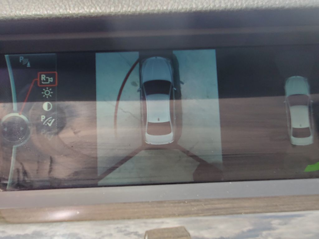 2011 BMW 5 Series Image 16