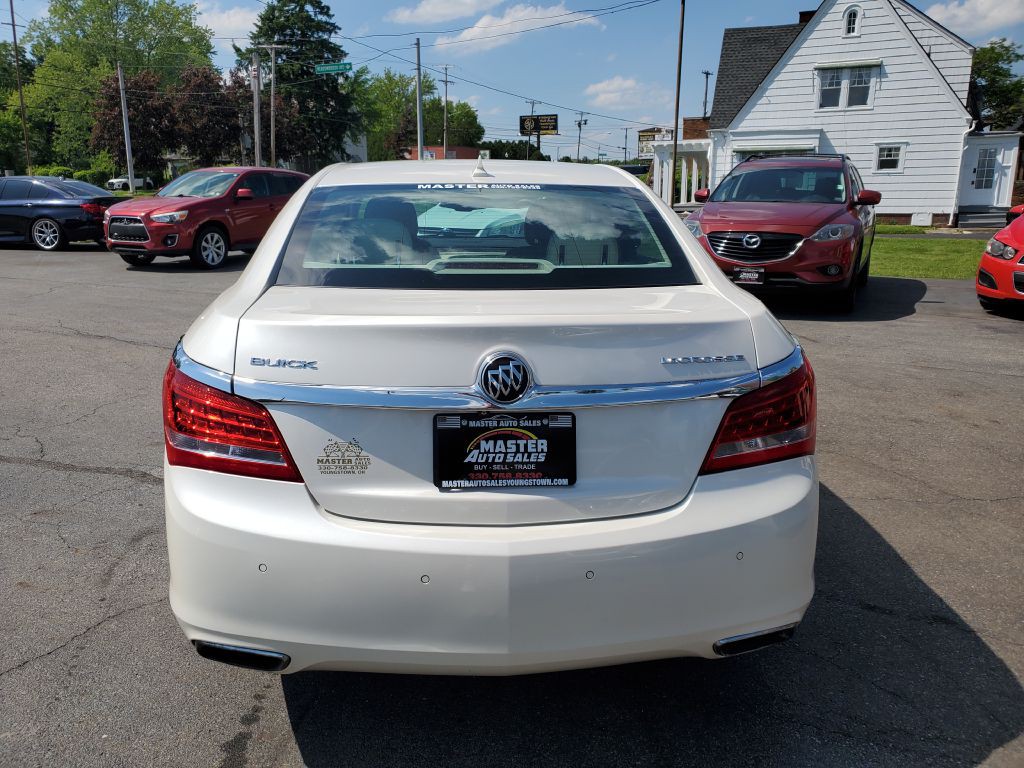 2014 Buick Lacrosse Image 4
