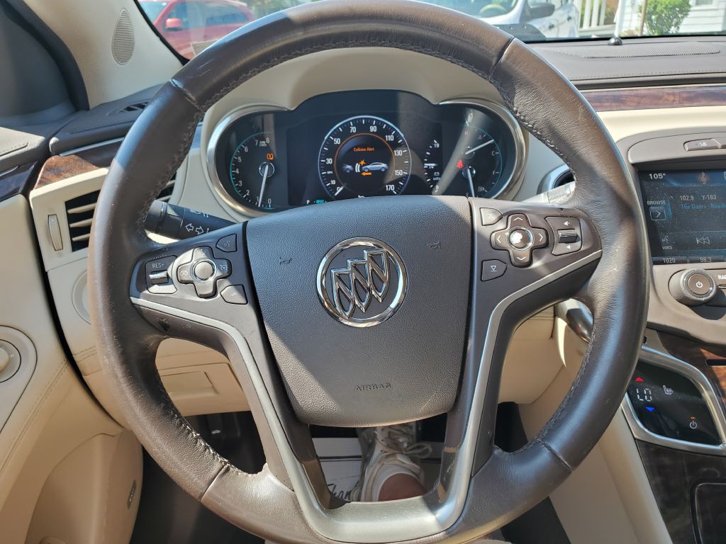 2014 Buick Lacrosse Image 13