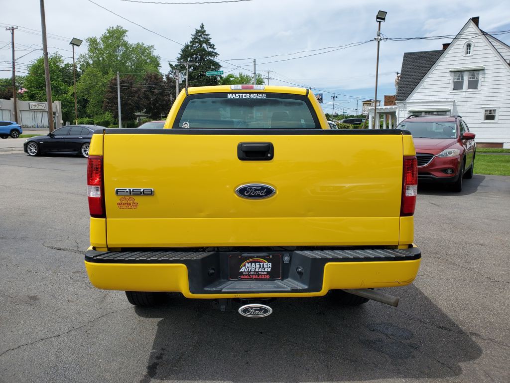 2004 Ford F-150 Image 4