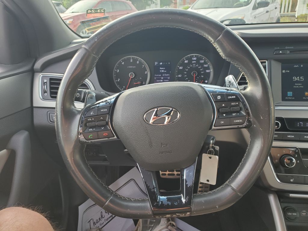 2017 Hyundai Sonata Image 13