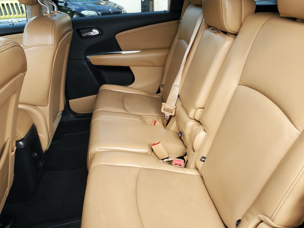 2012 Dodge Journey Image 11