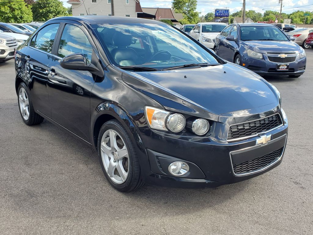2016 Chevrolet Sonic Image 7
