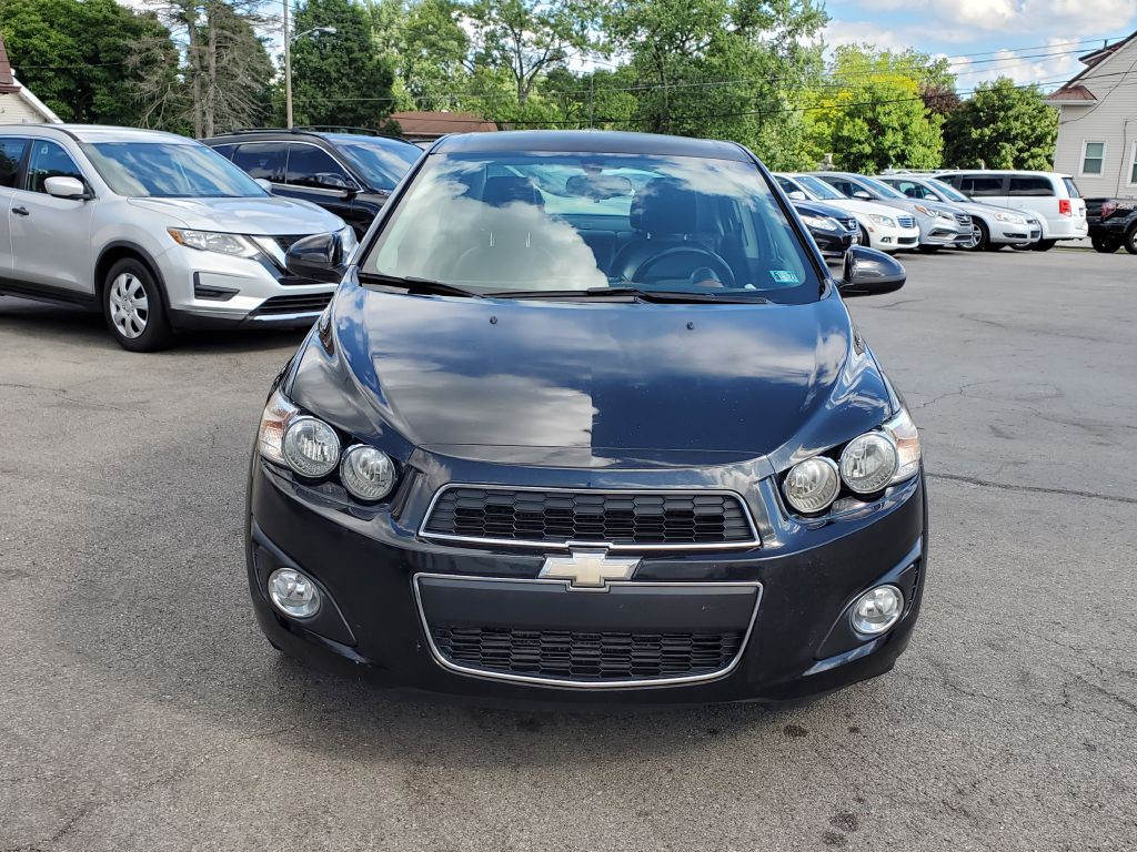 2016 Chevrolet Sonic Image 8