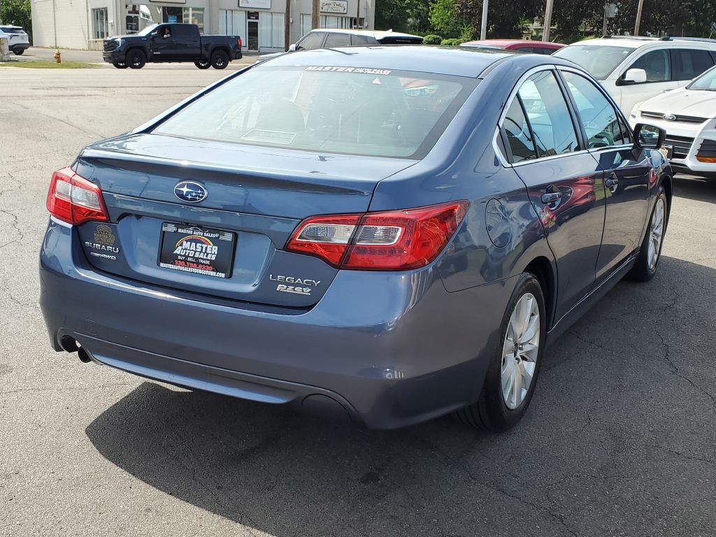 2017 Subaru Legacy Image 5