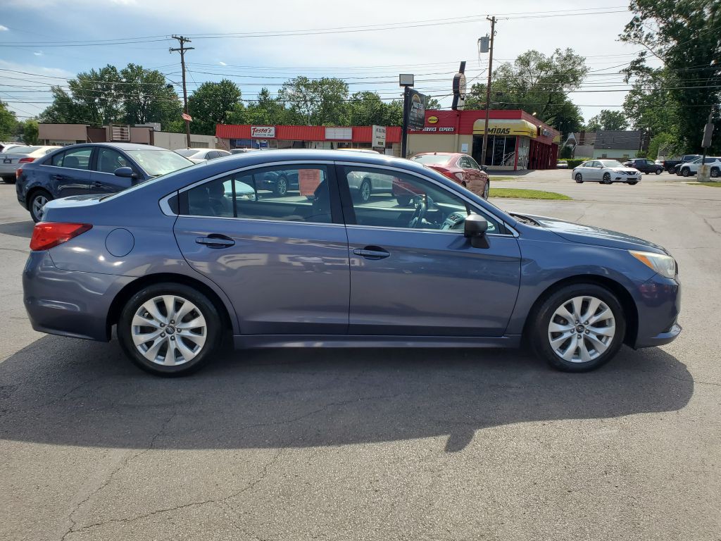 2017 Subaru Legacy Image 6
