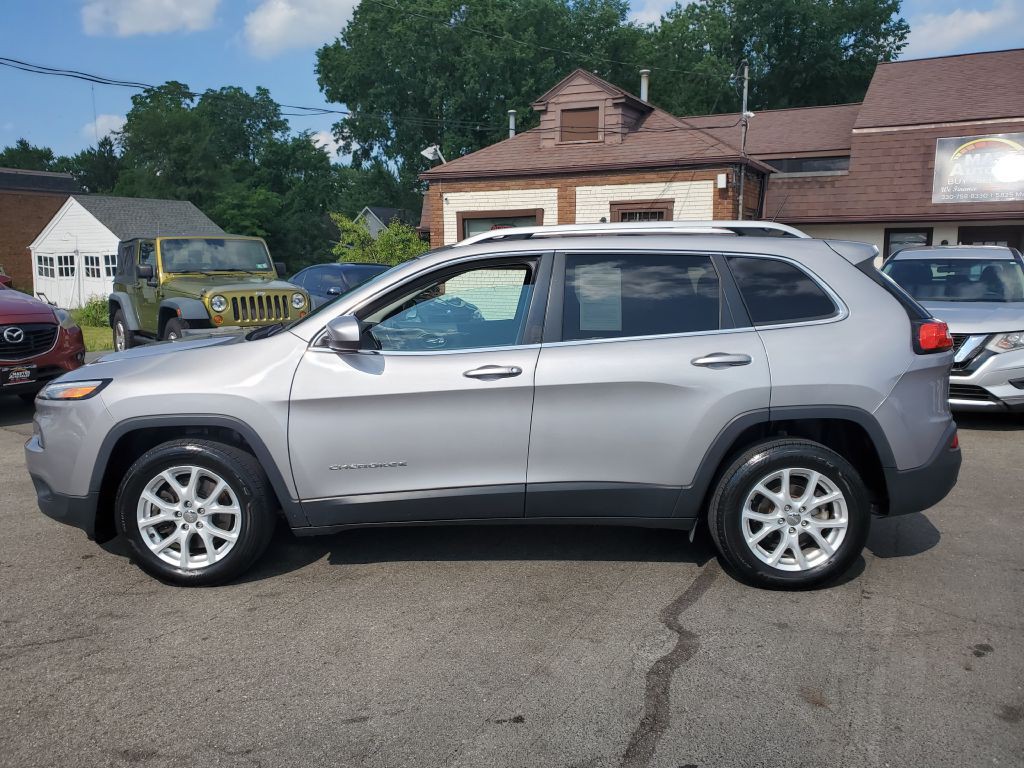 2018 Jeep Cherokee Image 2