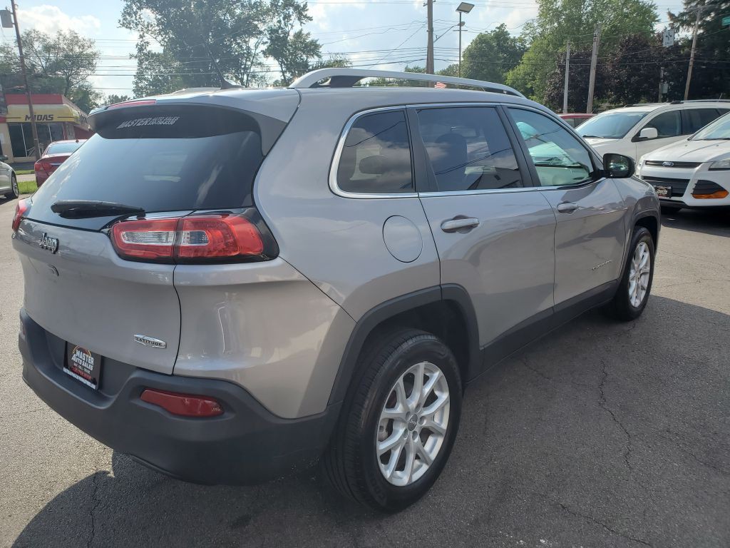 2018 Jeep Cherokee Image 4