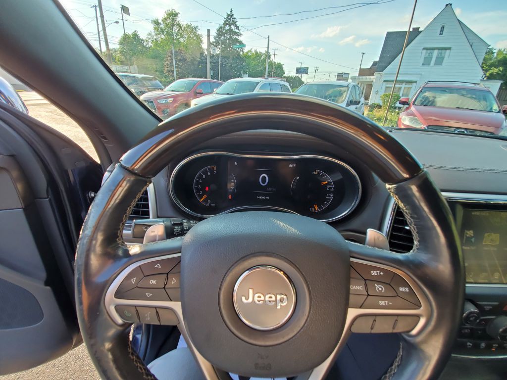 2017 Jeep Grand Cherokee Image 16