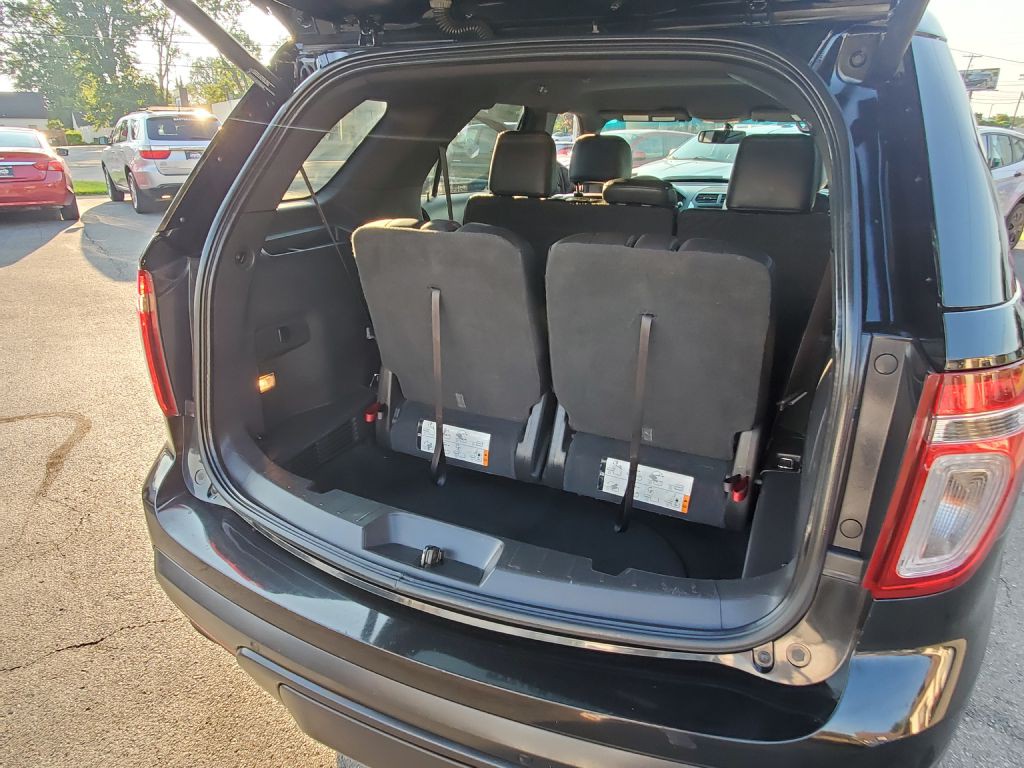2015 Ford Explorer Image 17