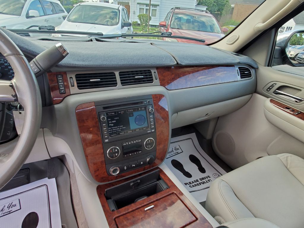 2009 Chevrolet Tahoe Image 25