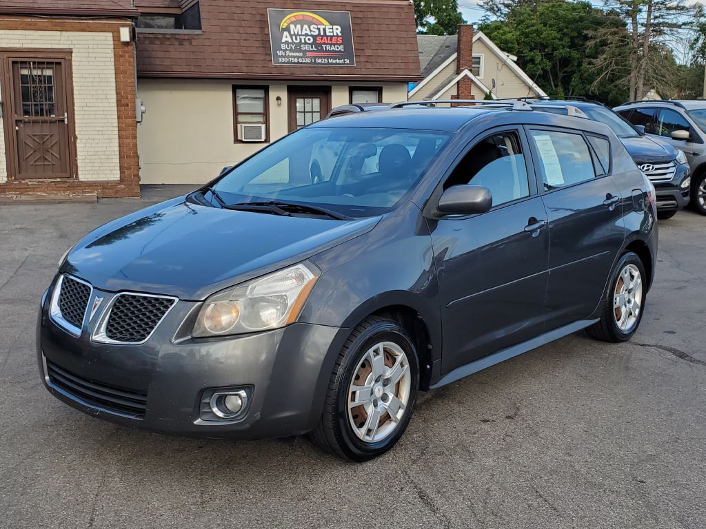 2009 Pontiac Vibe Image 2