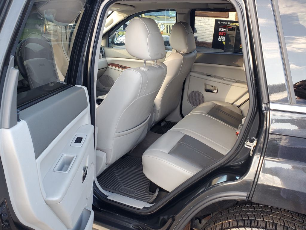 2005 Jeep Grand Cherokee Image 13