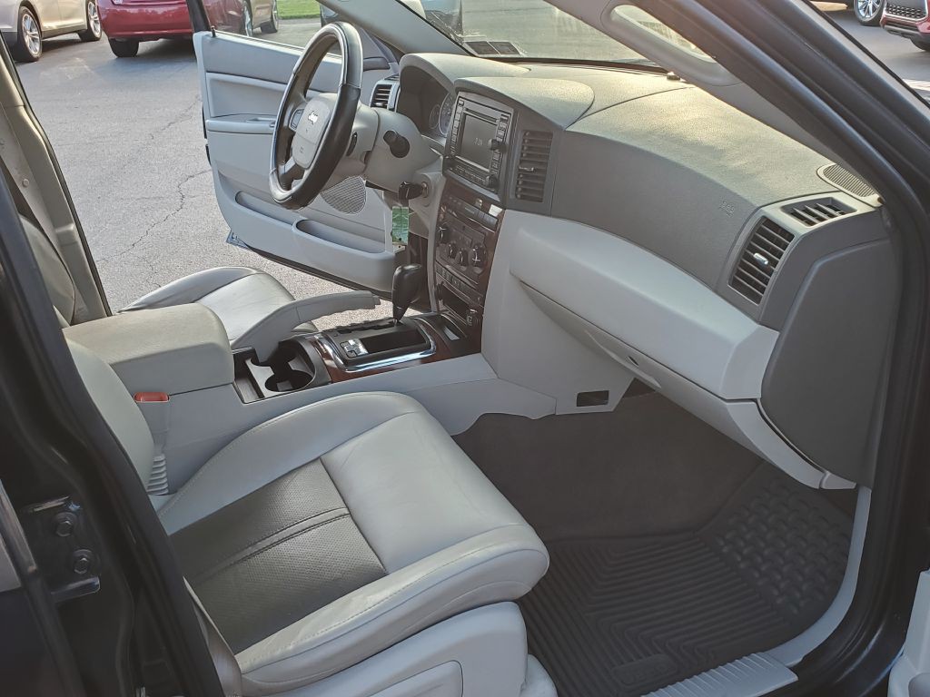 2005 Jeep Grand Cherokee Image 15