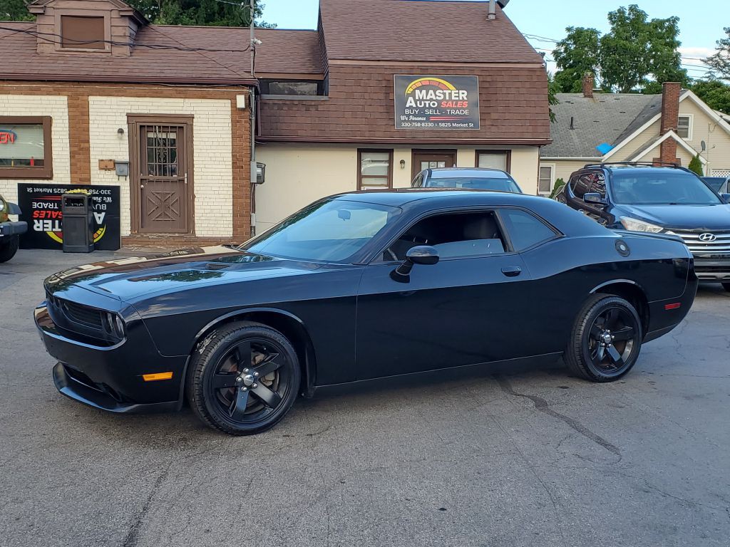 2013 Dodge Challenger Image 3