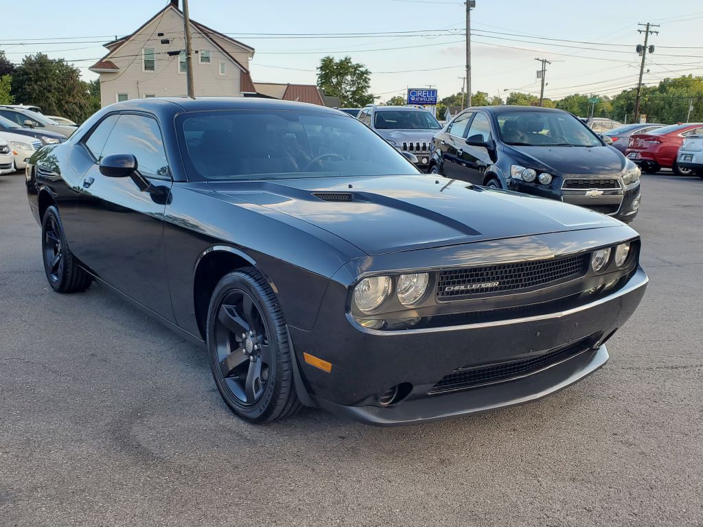 2013 Dodge Challenger Image 11