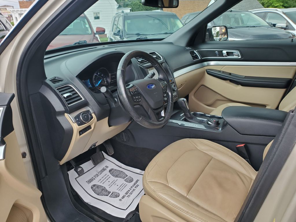 2017 Ford Explorer Image 15