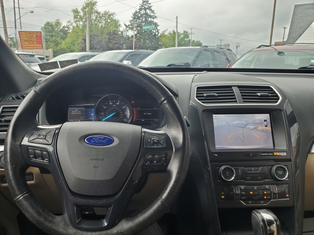 2017 Ford Explorer Image 20